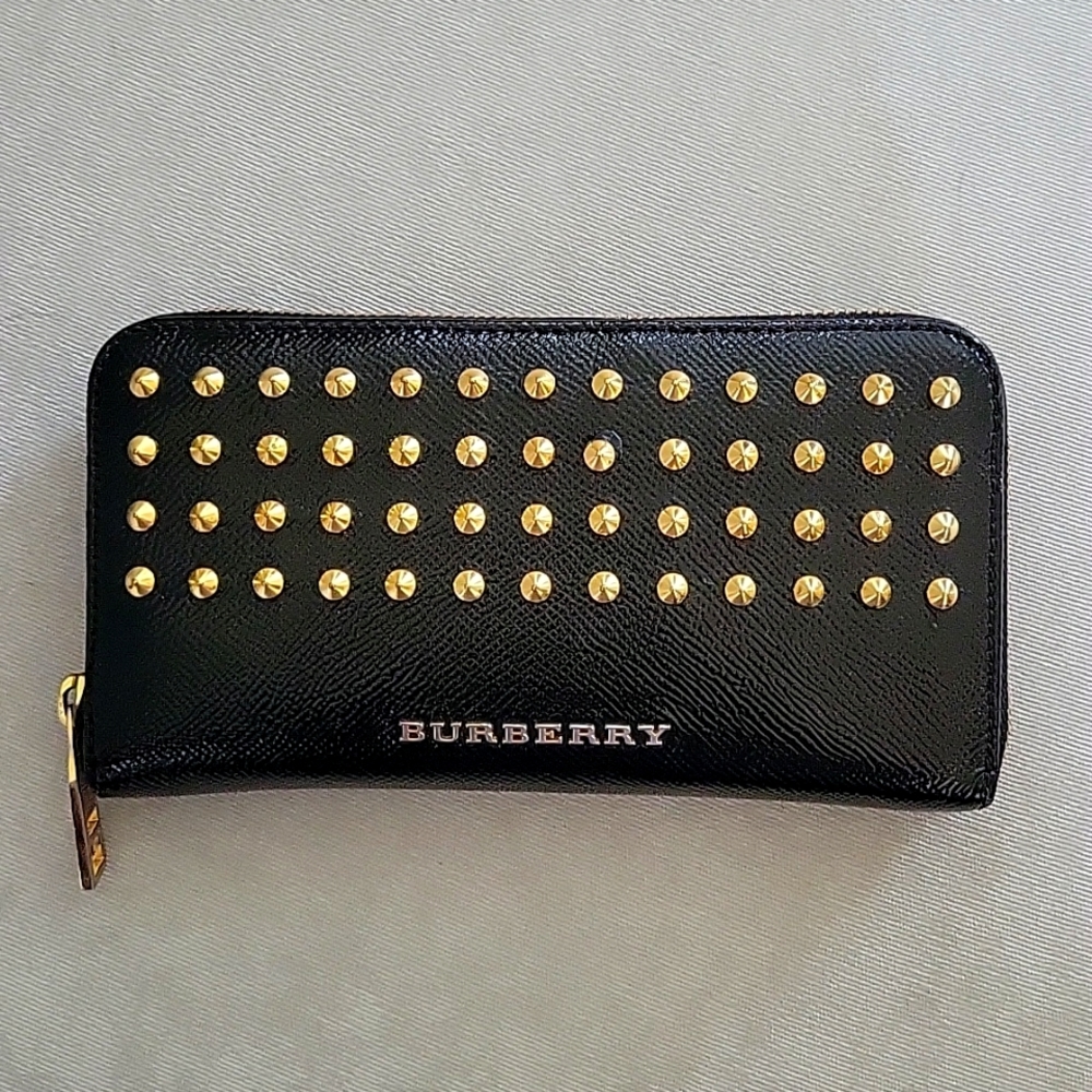 BURBERRY Studded Black Patent Leather Zip Wallet